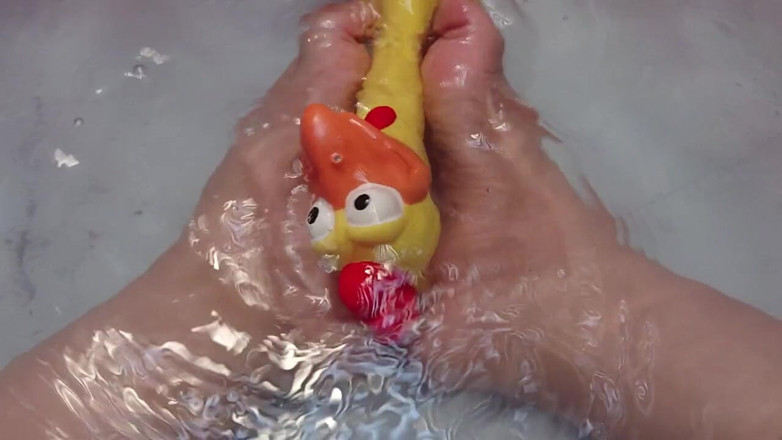 DanaDom20: Playing in the water mith my feet
