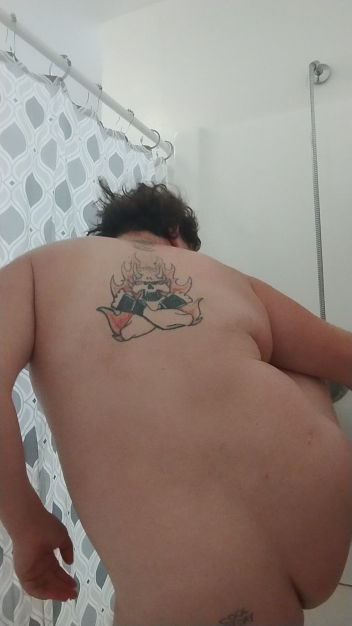 JG Risk: Säg mig ser min röv ren ut för dig?