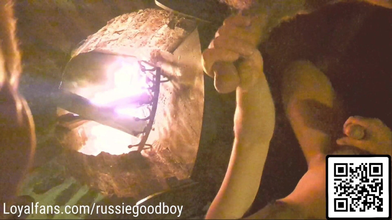 Russie Goodboy: Hrajte si s nevlastním otcem od ohně Lemme Podívejte se...