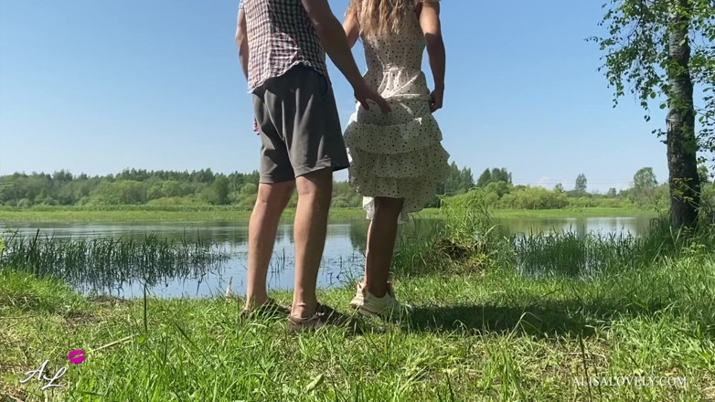 Alisa Lovely: Passionate sex of a teen amateur couple by a summer...