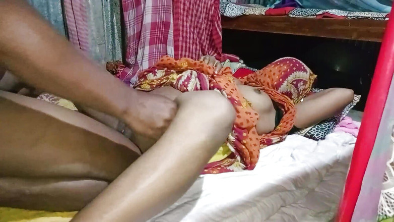 Dogrupali69: 今天我把我的妻子放下，操了她。我玩得很开心