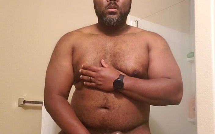 Mr Goudreau XXX: Thick bear jerk off from last night