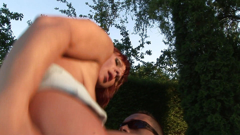 Hand Lotion Studios: 红发熟女被年轻鸡巴抽插的紧致肛门