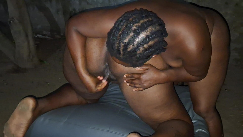 BMCs: 令人难以置信的快乐，女孩无法承受一次良好的硬操逼