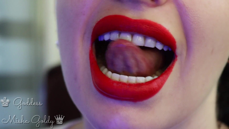Goddess Misha Goldy: Cum to my big red seduction and big hookah smoke!