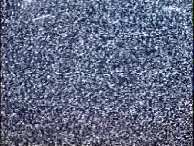 Eleganxia: Femmes seules à la maison : femme n ° 154