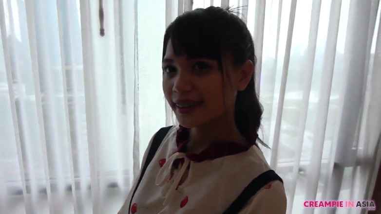 Creampie In Asia: Zastrzelił jej cipkę i wepchnął ją moim kutasem
