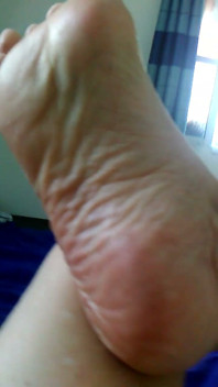 Teacher Show Her Soles to New Student on Video!