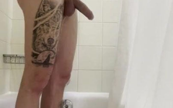 Riu Melo: That bath touching that handjob