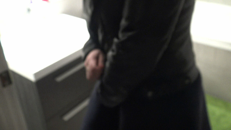 Souzan Halabi: Bătrână perversă care se masturbează în chiloții mei cu ejaculare