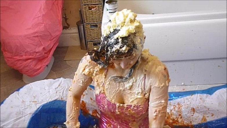 Gunked up girls: Toni Savoury initiation