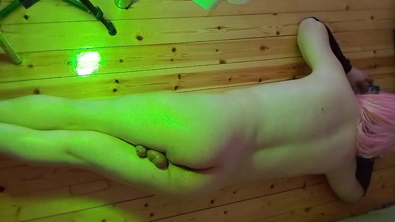 Kitty_Cross: Niegrzeczny sekret Miękkiego Femboya