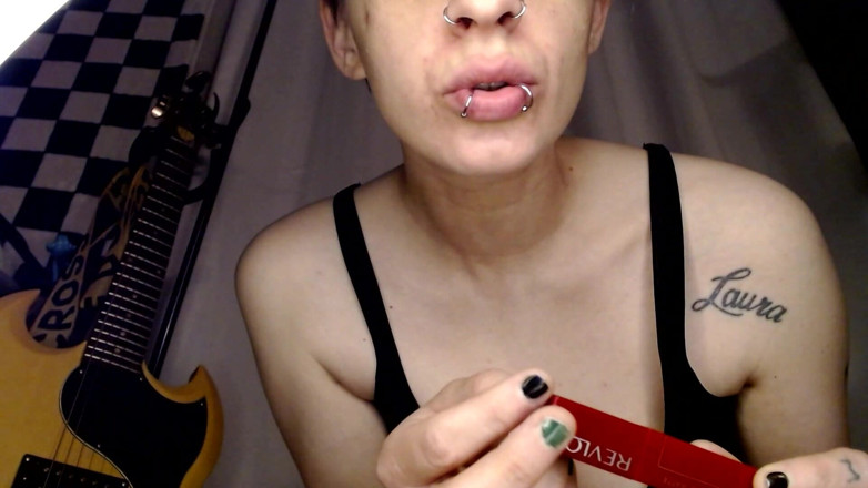 Abby Anna: Thick Red Lipstick Application