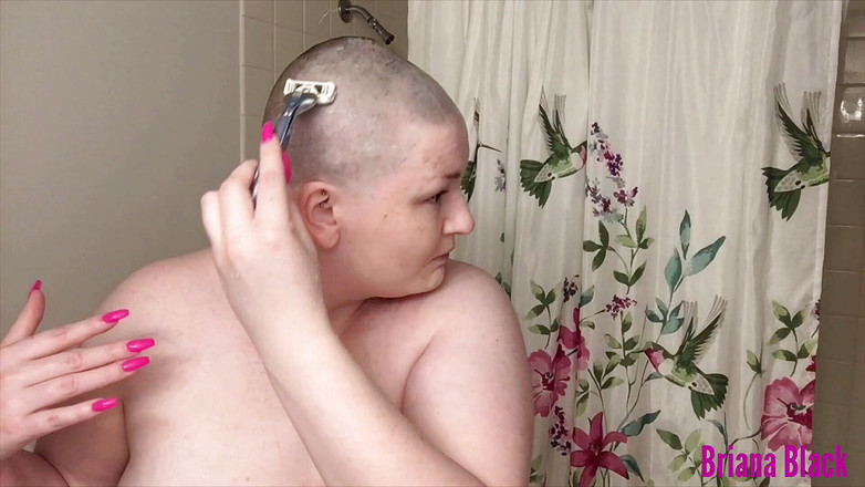 Briana Black: Hesitando, depilar o corpo inteiro para o senhor