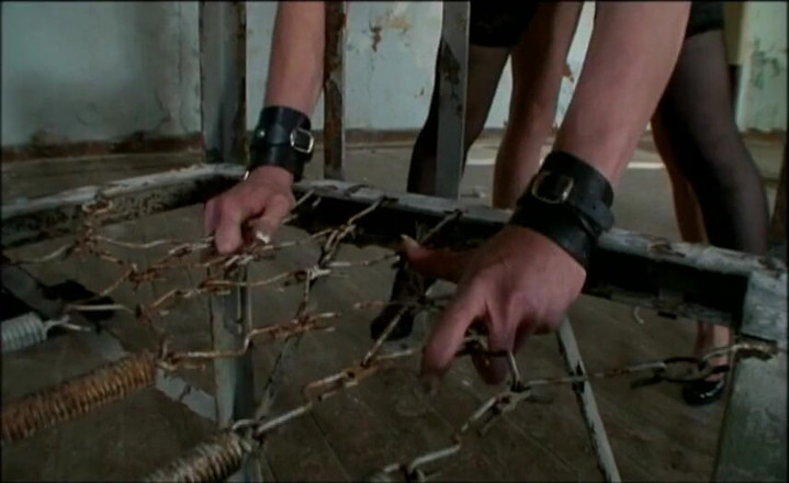 Absolute BDSM films - The original: Принизливий ділдо проник, найбільш підтягнута воскова гра та щипання цицьок