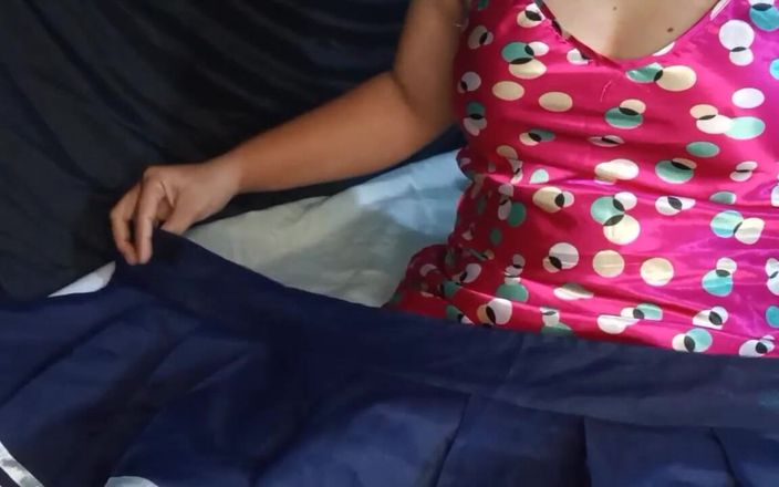 Atiqah jb: Ti piace vedermi con vestiti sexy?