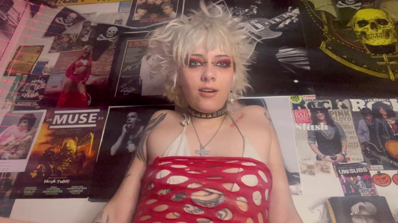 Glitterqueen1999: Soccombe per 6 minuti e mezzo! Vero