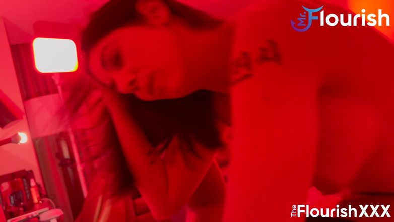 The Flourish XXX: Anna Cummings Gets the Red Light Room Specialty From Mrflourish