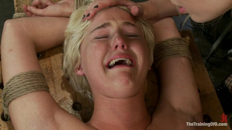 The Training of O by Kink: Testing Chloe