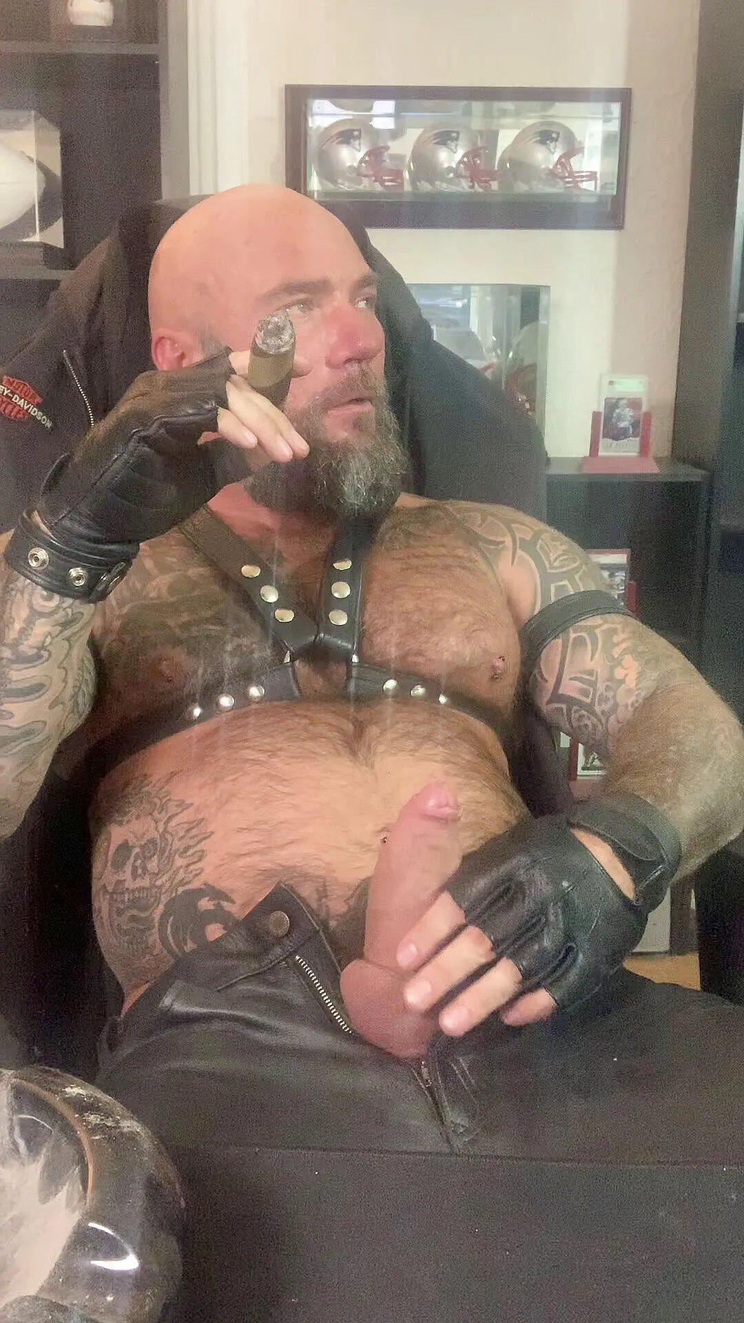 Cigar smoking in leather! od Masculine Jason - Jason Collins | Faphouse