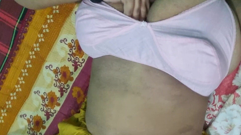 NilaRani693: Zimmer geständnis echtes amateur-solo