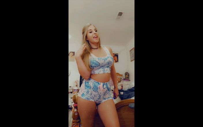Alli Anderson: Lol khiêu vũ và hát nhép