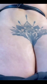 Me Ayudas a Quitármelo Bb?