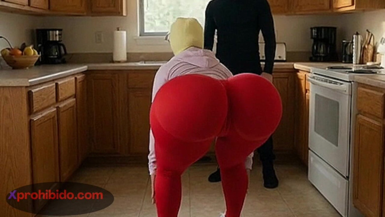 Xprohibidox1: Petite Big Ass Girl Bouncing Her Massive Ass