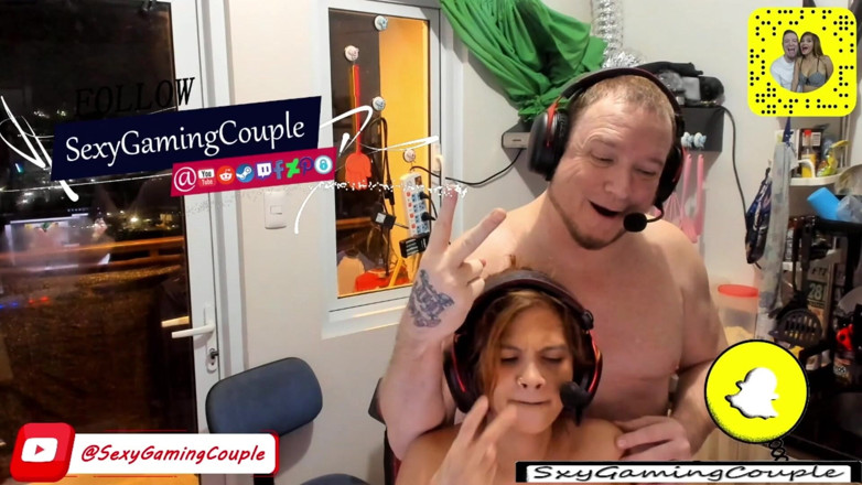 SexyGamingCouple: Pipe sur le porche avec éjac surprise sur le visage. Encore...