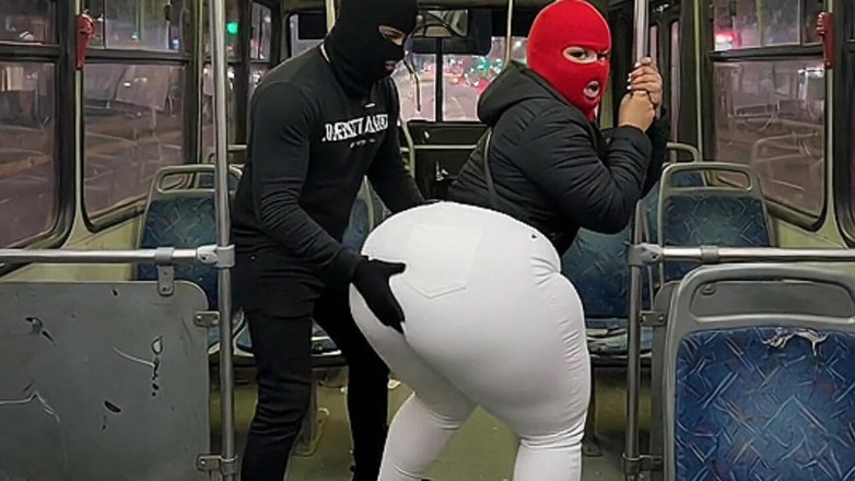 Animate golden: Big Ass Latina in Tight White Pants on the Bus...