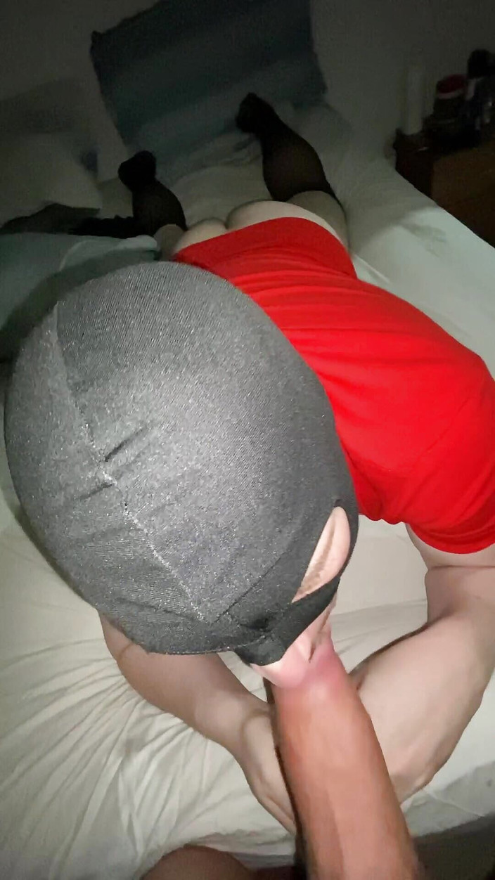 Tomas Styl: Executive żonaty mężczyzna zawsze wzywa go, aby mnie przeleciał, gdy jest...