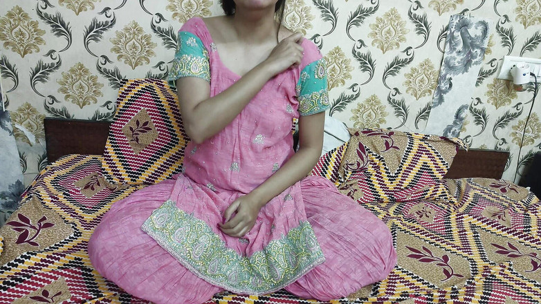 Saarabhabhi6: Hintçe ev yapımı sert seks videosu