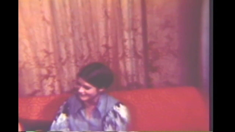 Vintage megastore: Sexo oral y masturbación grupal en fiesta de sexo vintage (película...