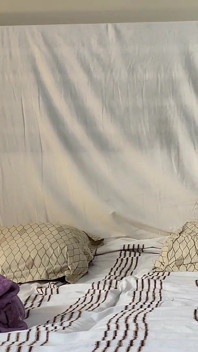 Istriku lagi ngentot sama kontol besar pria kulit hitam saat aku lagi di kamar bagian 4