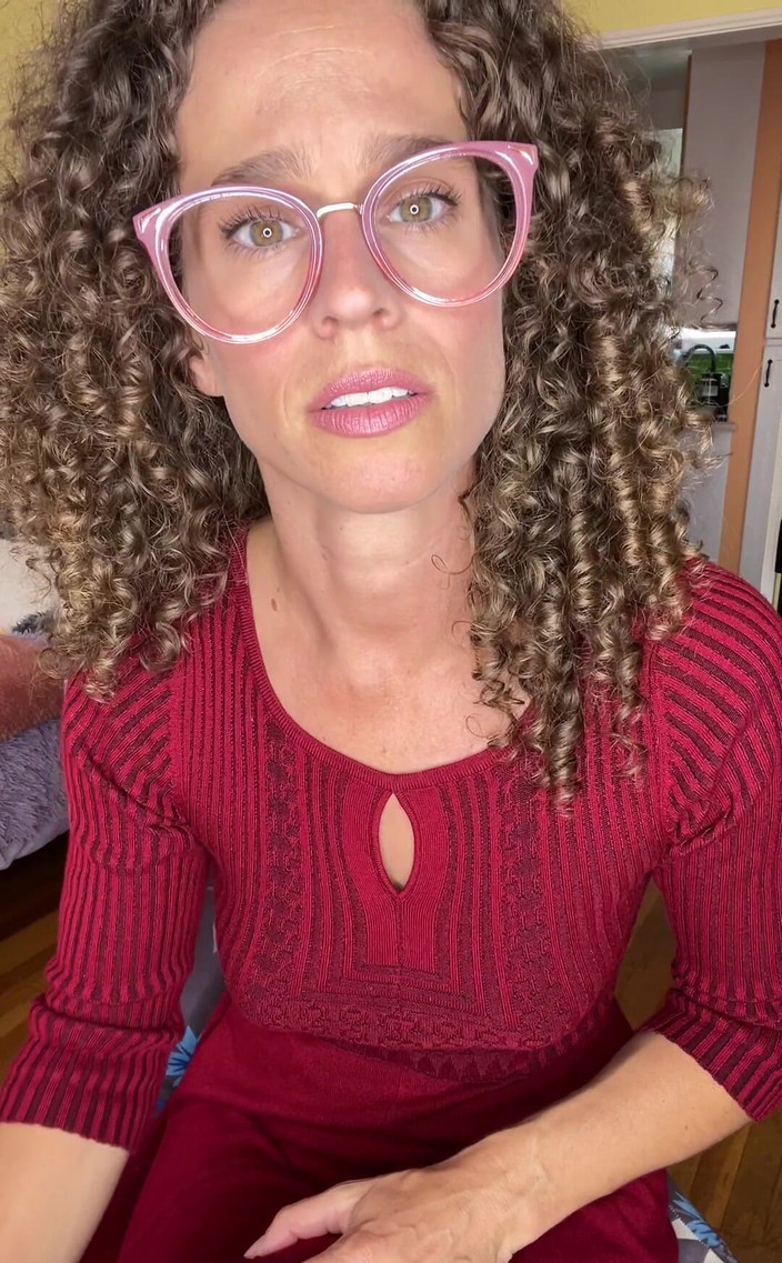 VibeWithMommy: Candy è tornata e lei è così cattiva!! Non può solo aiutare...