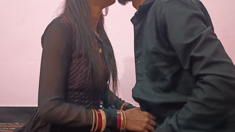 Raghav: Hot Indian Parul Baby Fucked by Teacher