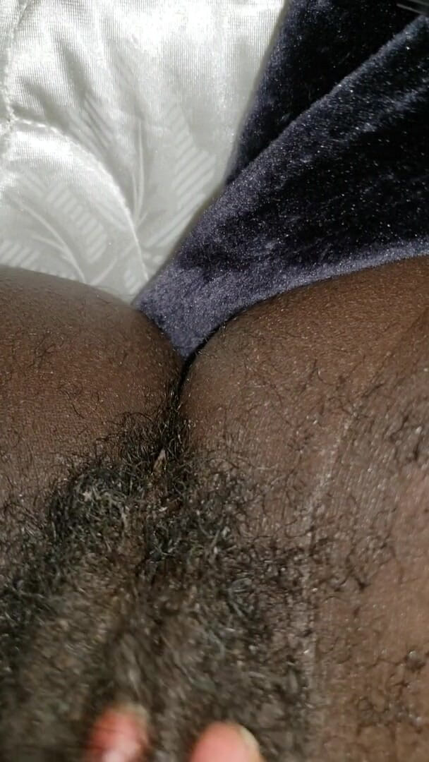 Roseblue2: Moaning pussy massage