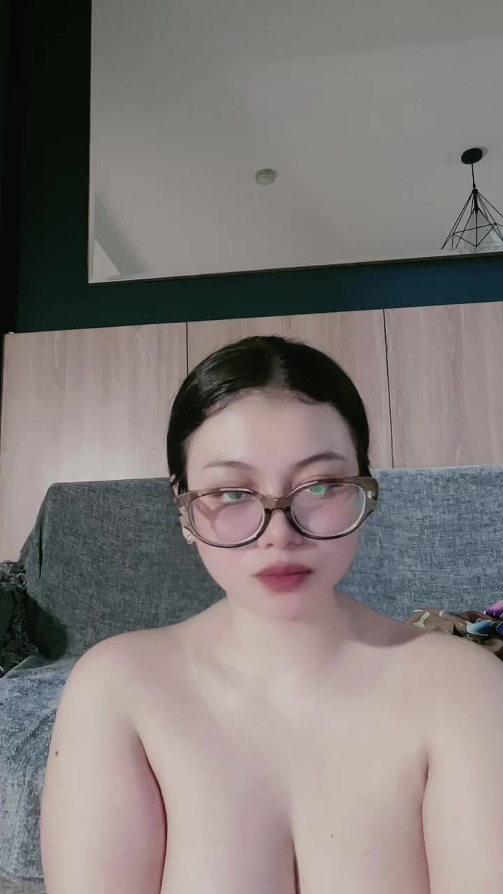 Jonathan Camberg: Janda Menjerit Sehingga Bunyi