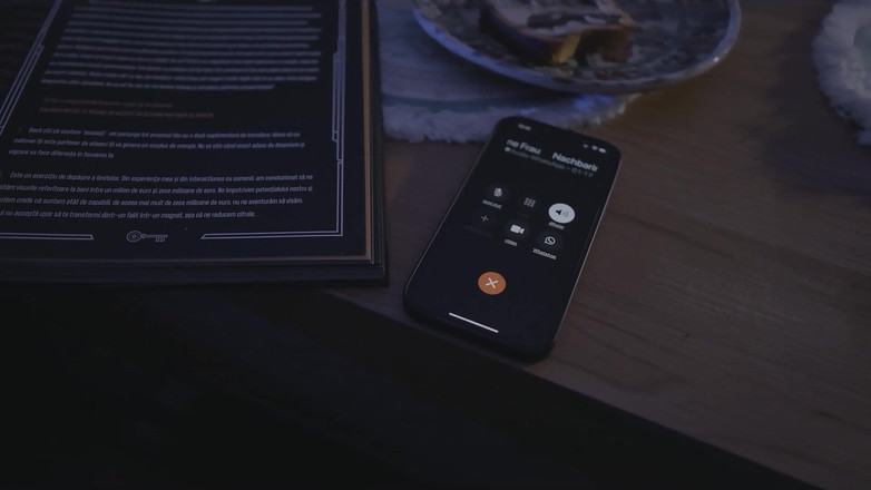 Jerk off and suck until the bitter end: 业余私人视频 - 她乞求更多 - 14个男人射在她脸上