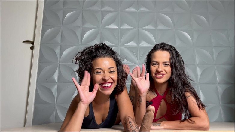 Espuleta Maia: देवी महिला milf(चोदने लायक मम्मी) और espuleta के साथ गाइडेड हैण्डजॉब