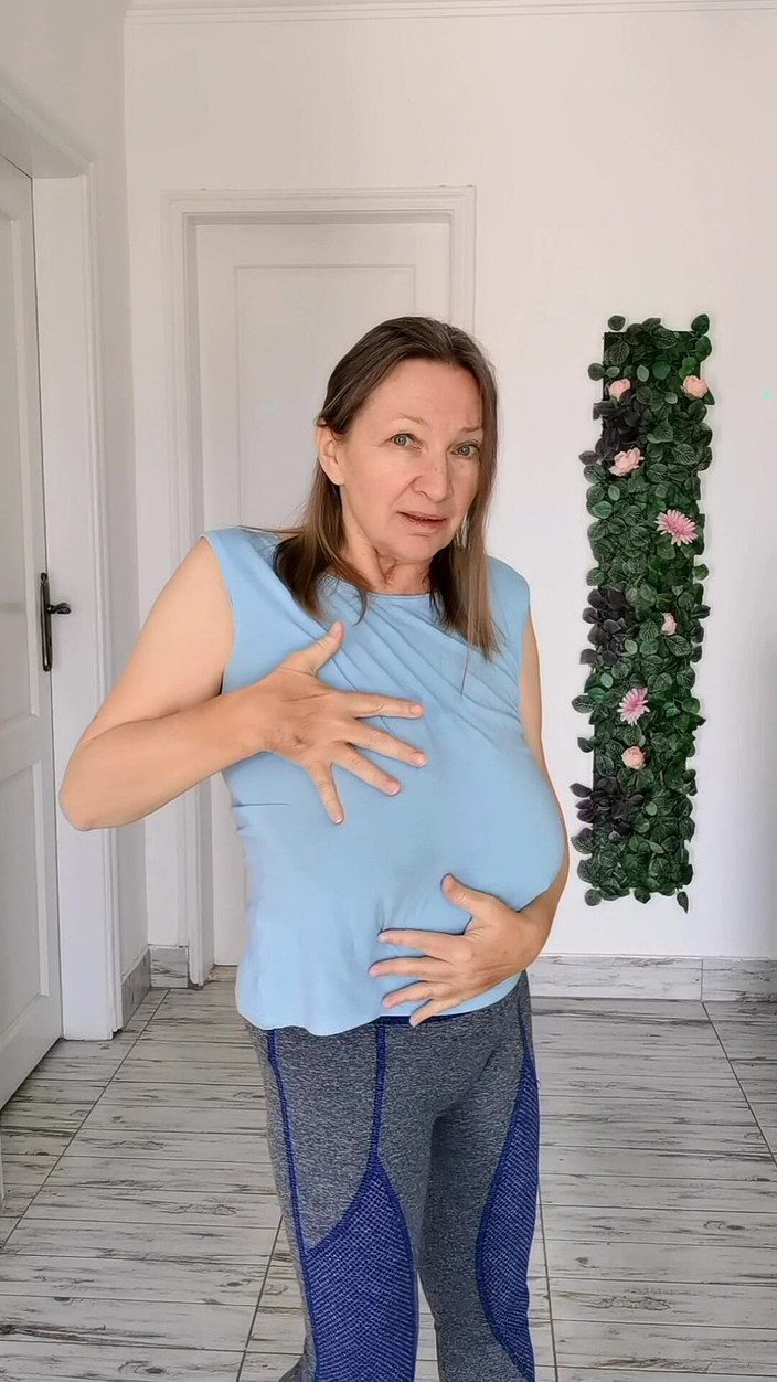 MariaOld: Dojrzała gorąca mamuśka z gigantycznymi naturalnymi cyckami sprawi, że ty i...