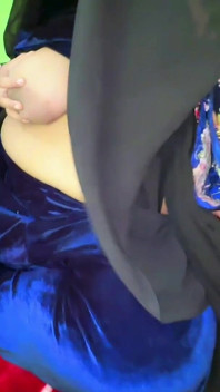 Moroccan Muslim Hot Wife Ready to Gets Anal Fucked From Stranger Guy, Please Fuck My Big Ass and Suck My Huge Boobs