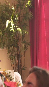 Tre fiche scena 4 orgia di brune che scopano insieme godendo un grosso cazzo