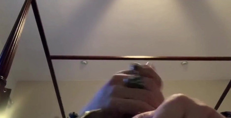 Dirty Talking Guy: Tome mi carga en primer plano