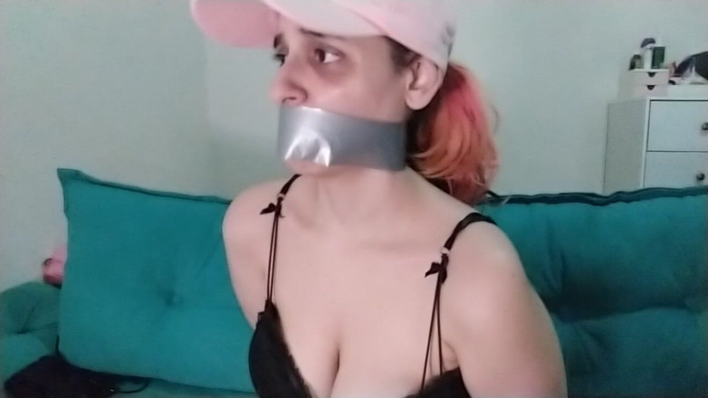 Ms Candy Bunny: Băng keo 2
