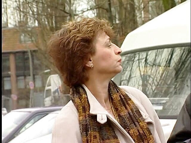 Lucky Cooch: Temu bual di luar dengan wanita matang