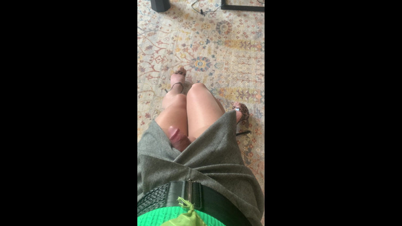 cd_aysemmm: 我没有穿内裤去面试