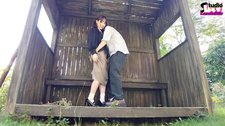 Studio JAV Launcher: Office heat-una-recluta-muse mescola la sua voce dolce con un'audace bevanda...