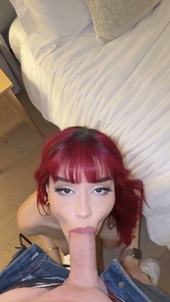 Hefburg: 18yo Ginger Baddie Staring at You While Getting Fucked