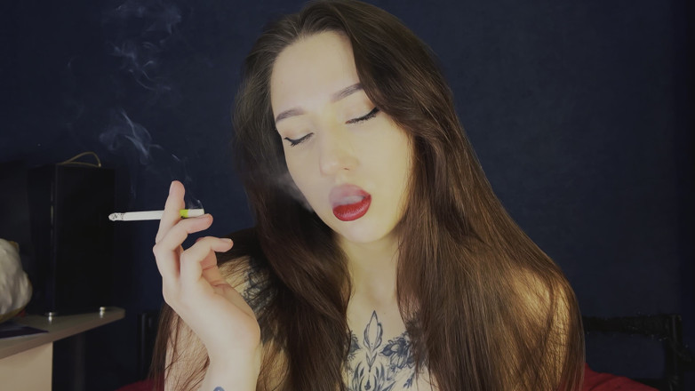 JessLux: Thuốc lá sau khi làm tình